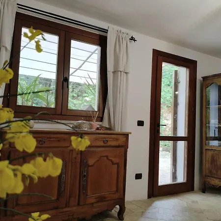 Appartamento Country In The Heart Of Nature Ossi